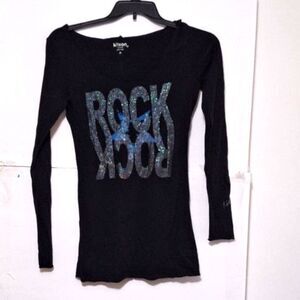 A Kitson LA Women's Juniors Shirt Rock Grunge Thrashed Graphic Size M